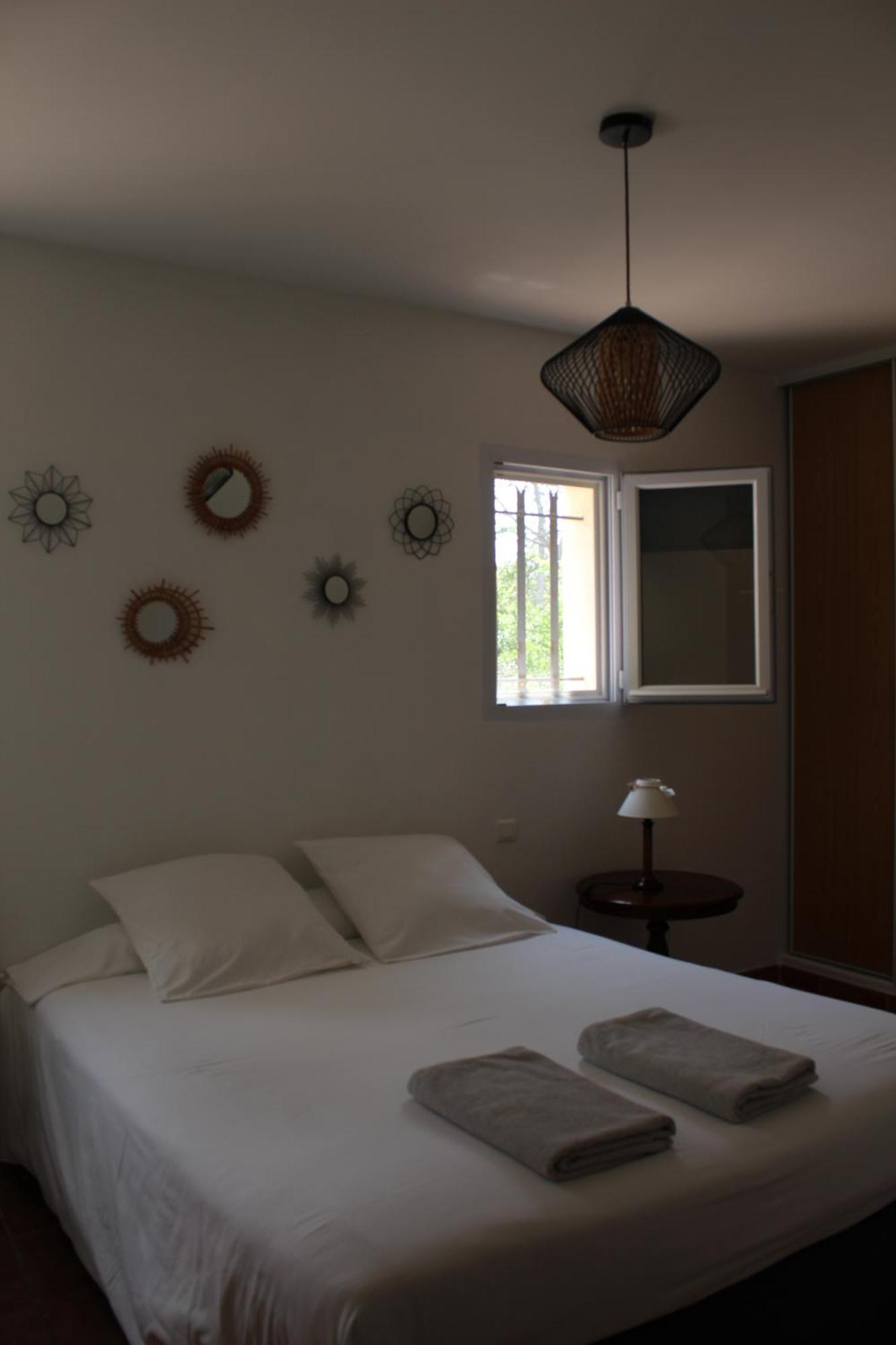 Bastide Saint Bernard Bed & Breakfast Le Thoronet Eksteriør bilde