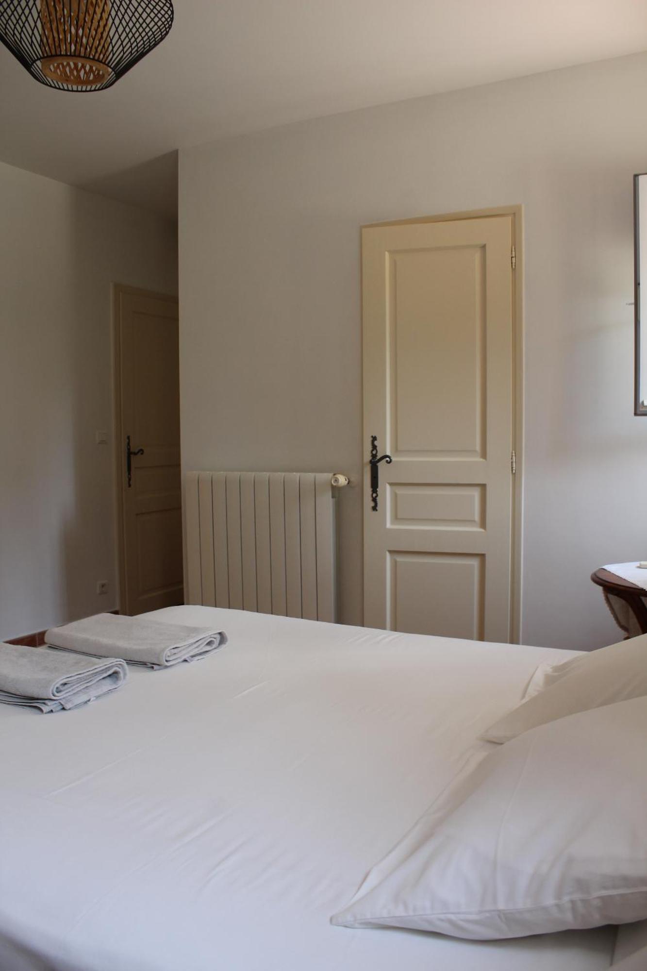 Bastide Saint Bernard Bed & Breakfast Le Thoronet Eksteriør bilde