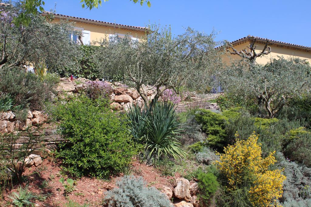 Bastide Saint Bernard Bed & Breakfast Le Thoronet Eksteriør bilde